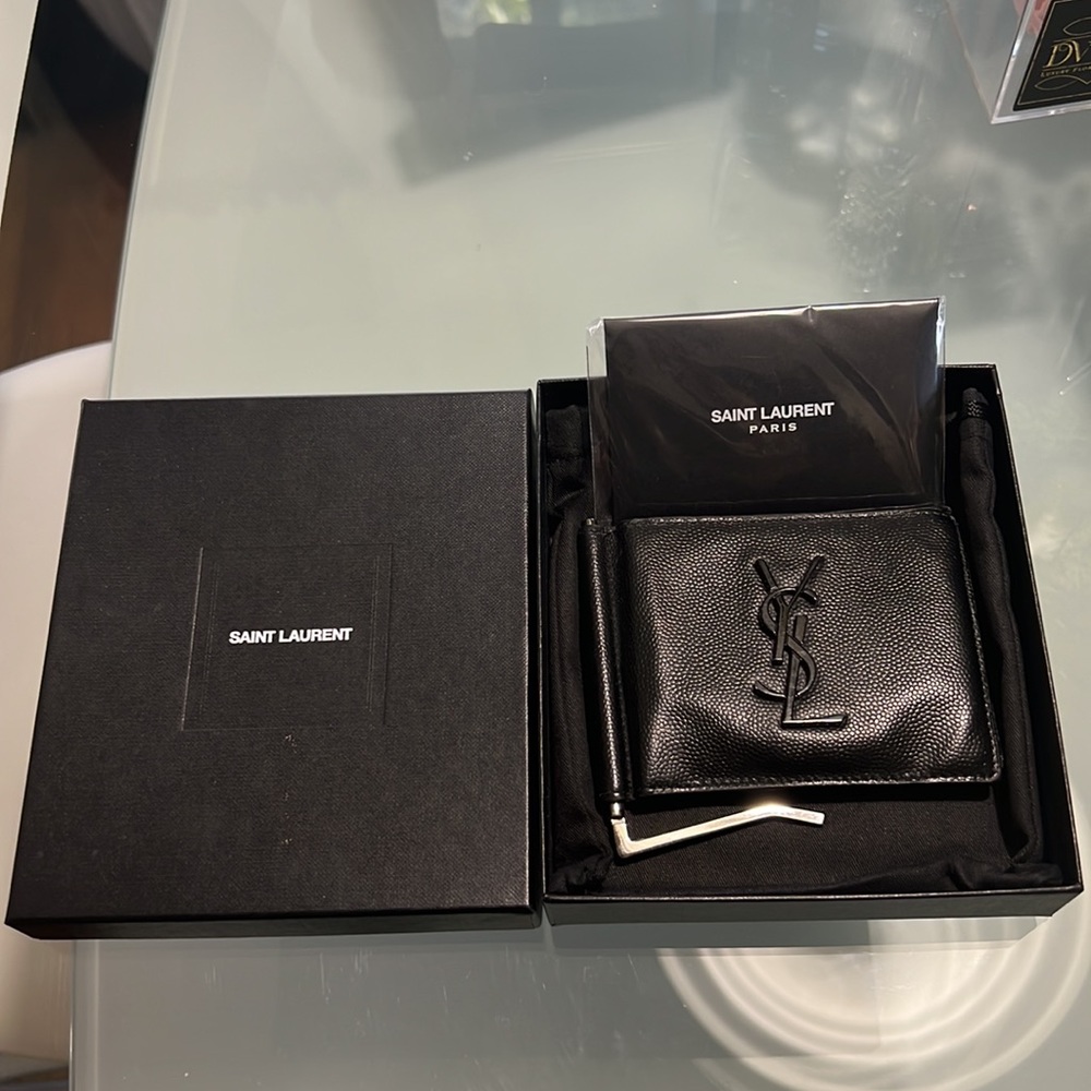Authentic YSL Saint Laurent Black Leather Wallet great Gift Rare Money clip! - Picture 10 of 11